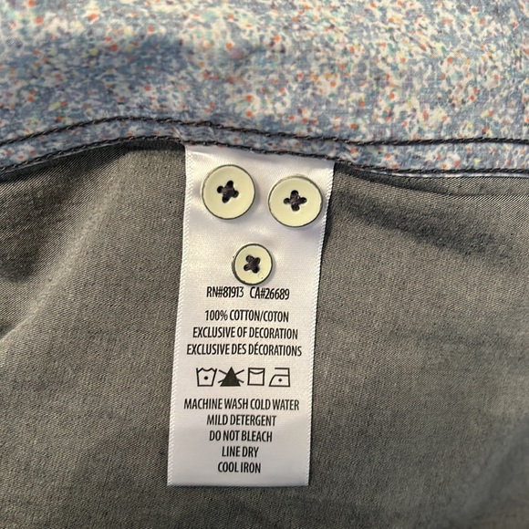 Robert Graham Tailored fit 3X Blue Chambray with Floral front - Picture 13 of 14